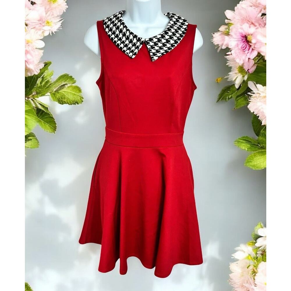 Smak Parlour Womens Dress Size S Red Retro Mod Fit & Flare Sleeveless Collared